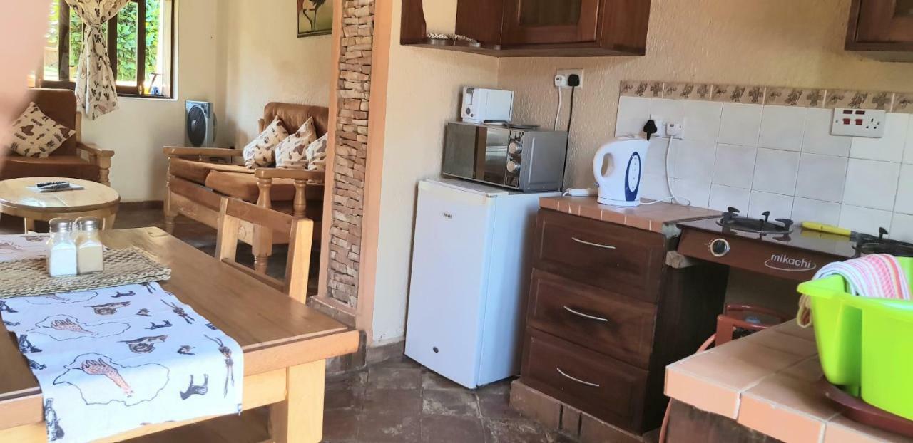 Keelan Ace Villas Καμπάλα Δωμάτιο φωτογραφία